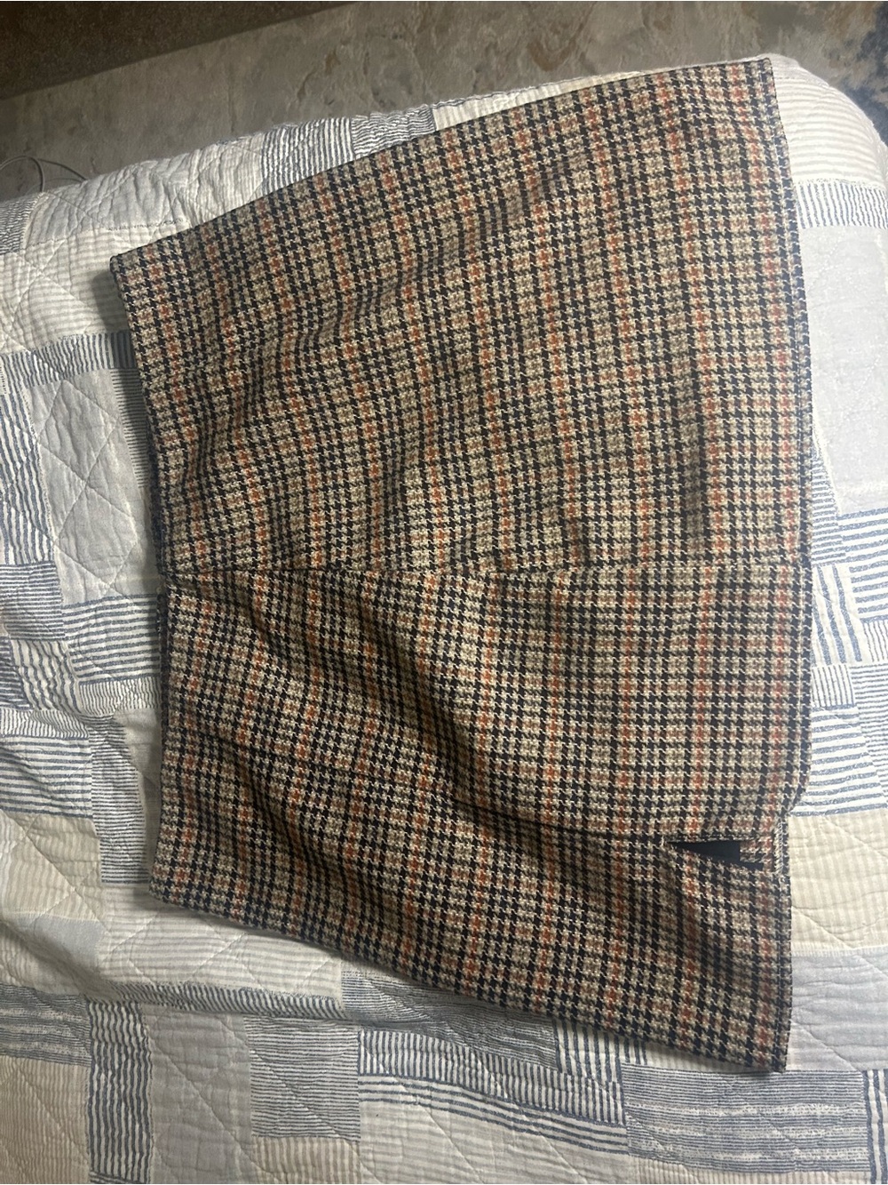 Fall Ready - Old Navy Brown and Cream Houndstooth Mini Skirt